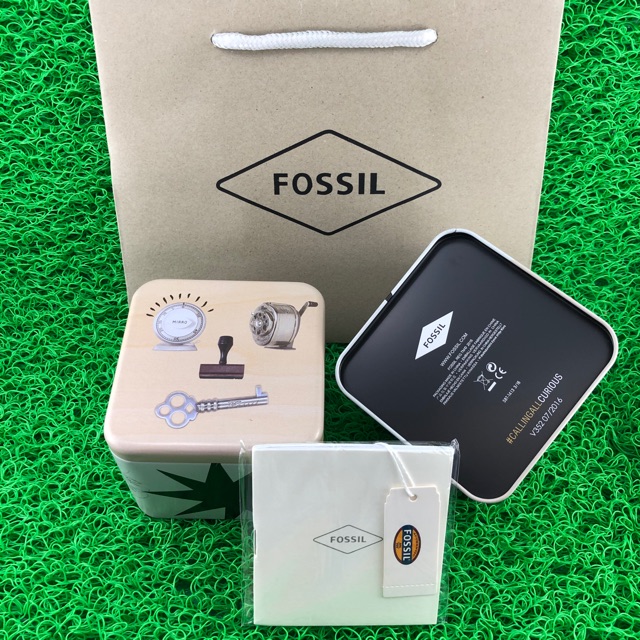 Fossil Full set Paper Bag Box Manual for Special Gift Shopee Malaysia