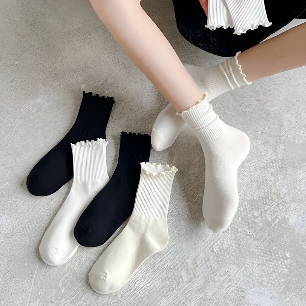 Casual Socks - Cream White