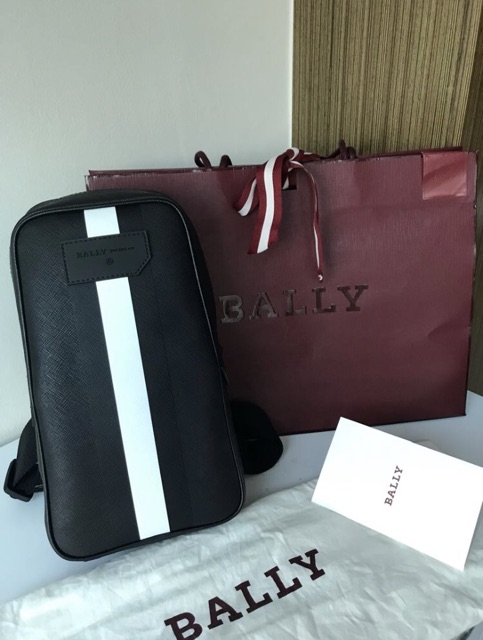 Bally tanis bag hotsell