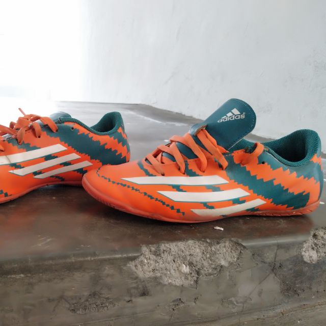 Futsal store adidas messi