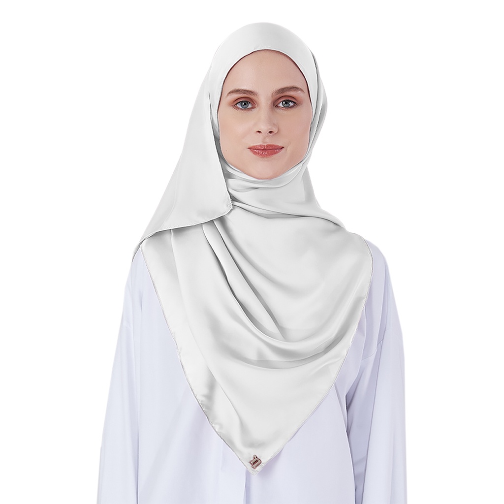 naelofar satin shawl