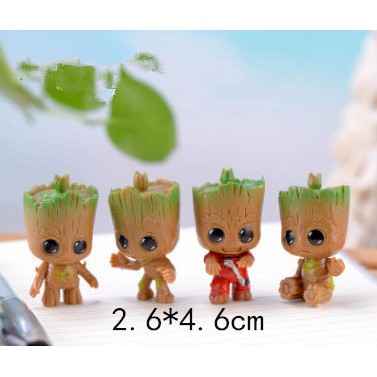 Miniature groot shop figurine