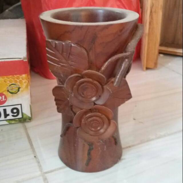 KAYU Carved teak wood flower vase attached to flowers. Dimensions 8 x