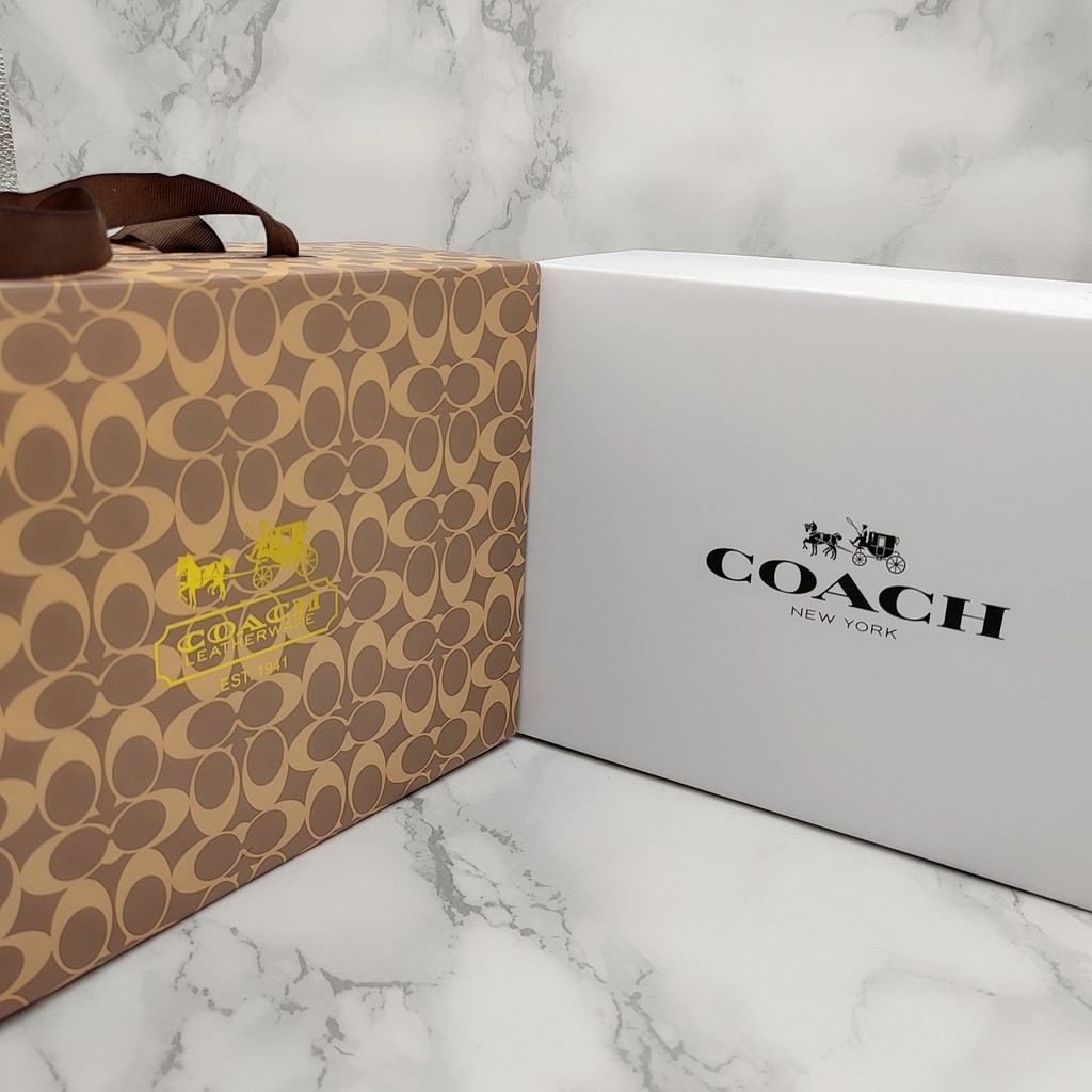 Coach discount bag packaging