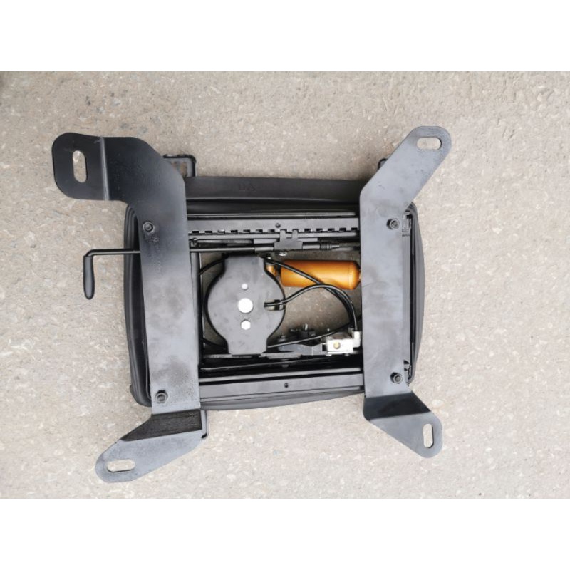 [Free 01 Steam Valve] Air Seat Base For Light And Mid-Load Trucks, 16 ...