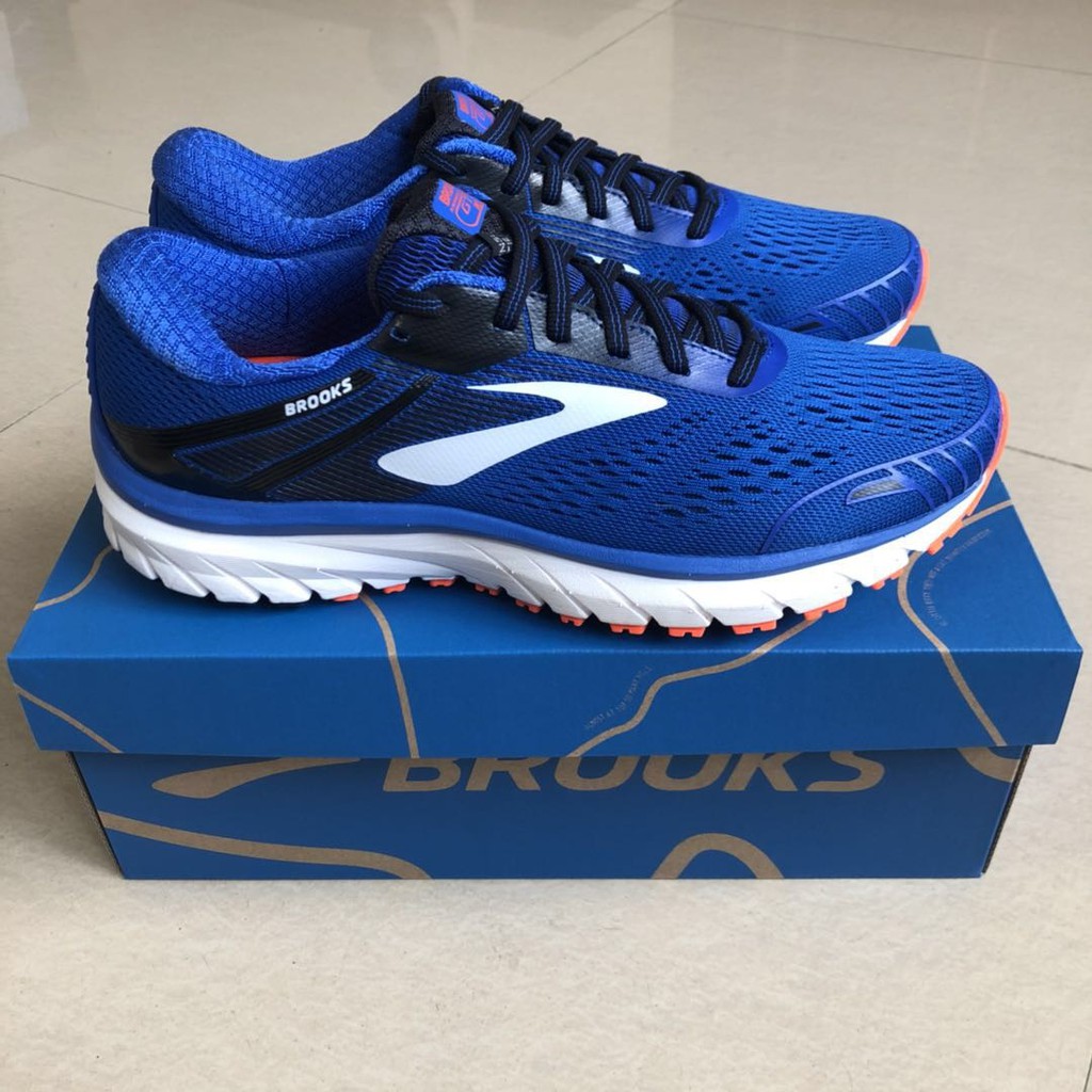 Brooks shoes hotsell gts 18