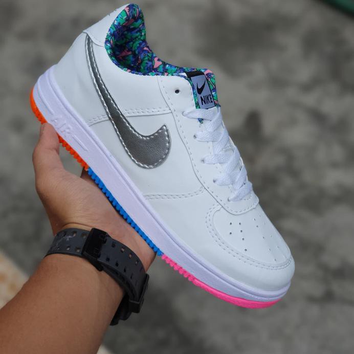 Nike best sale arco iris