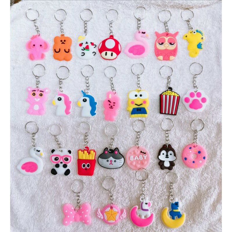 100pcs Random Key Ring Cartoon Keychains Party Keychain Free Gift Door ...