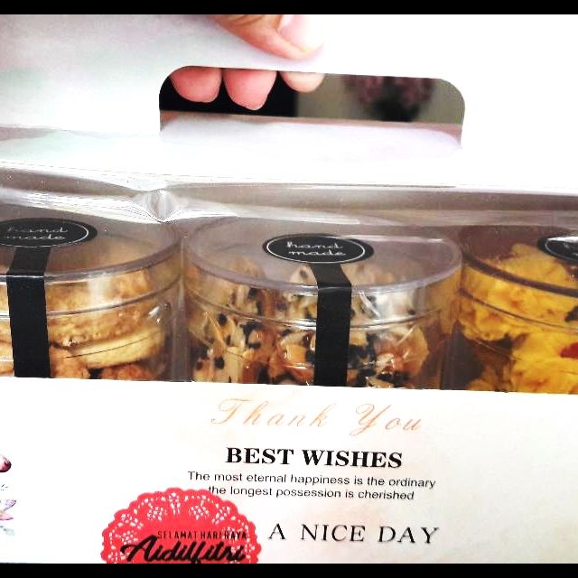 Happiness Box Raya (Biskut Raya Premium) | Shopee Malaysia