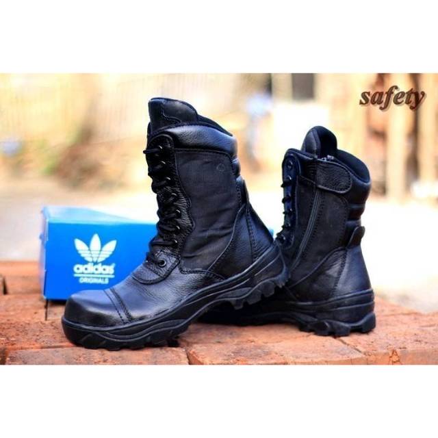 Adidas leather hotsell work shoes