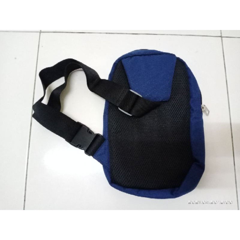 Lotto store sling bag