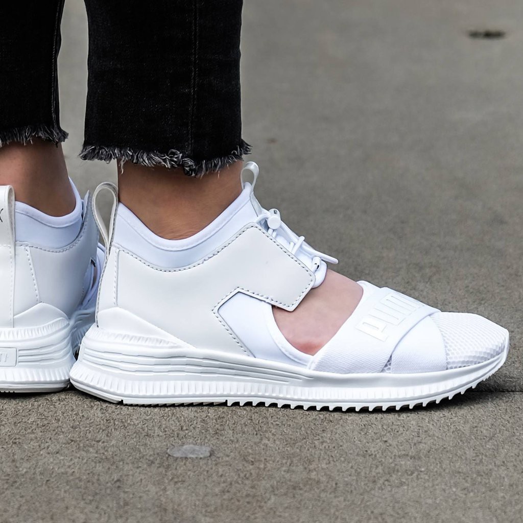 Puma fenty sale avid white