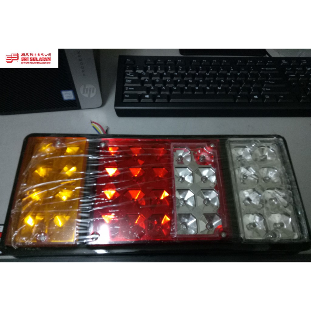 [Ready Stock] 24V Led Universal Tail Lamp Set (2 pcs) Shopee Malaysia