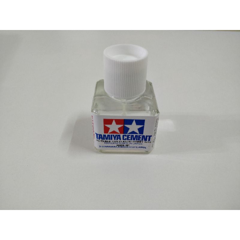 Tamiya cement 87003 liquid adhesive glue for gunpla/plastic model kit Shopee Malaysia