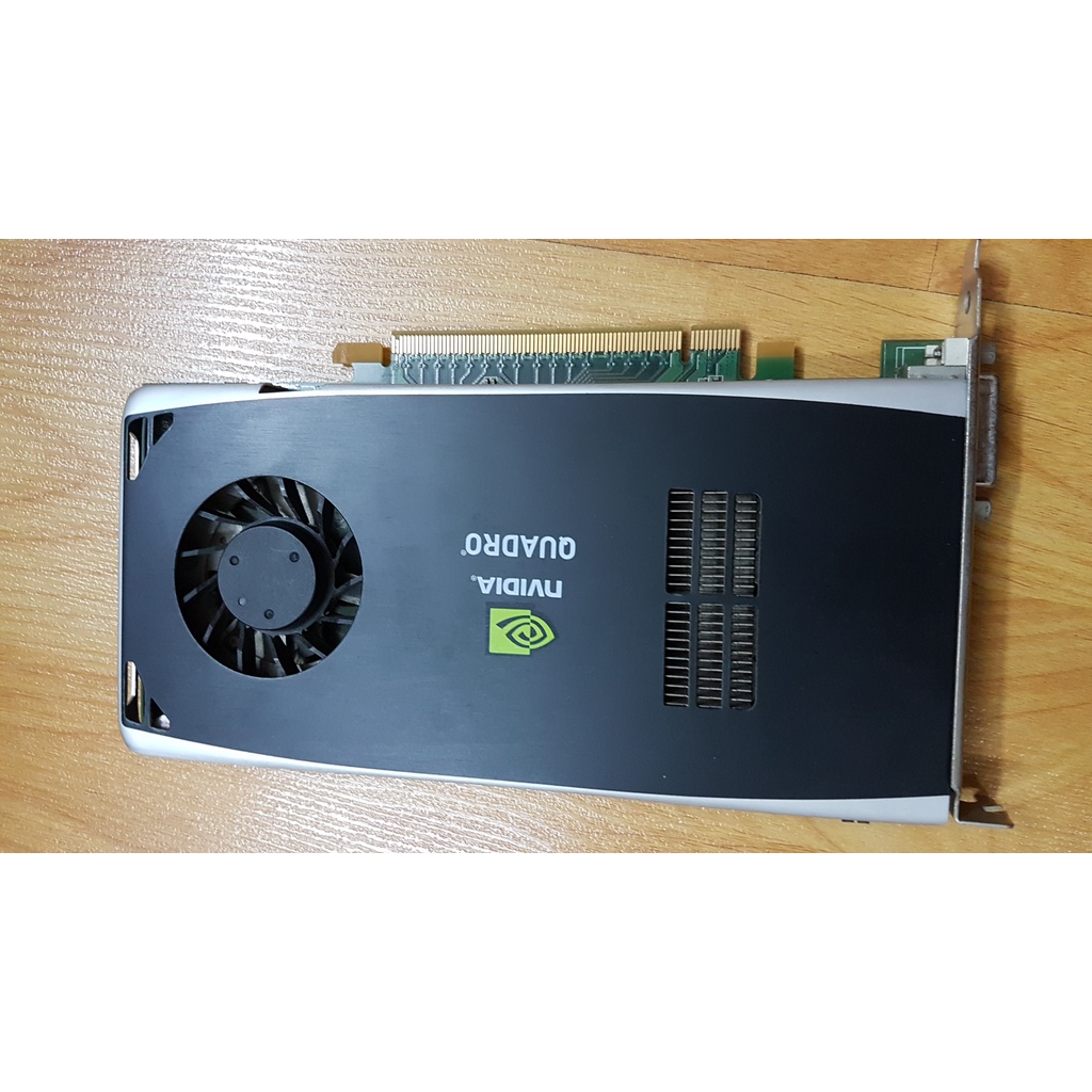 NVIDIAビデオカード QUADRO FX 1800 - グラフィックボード・グラボ