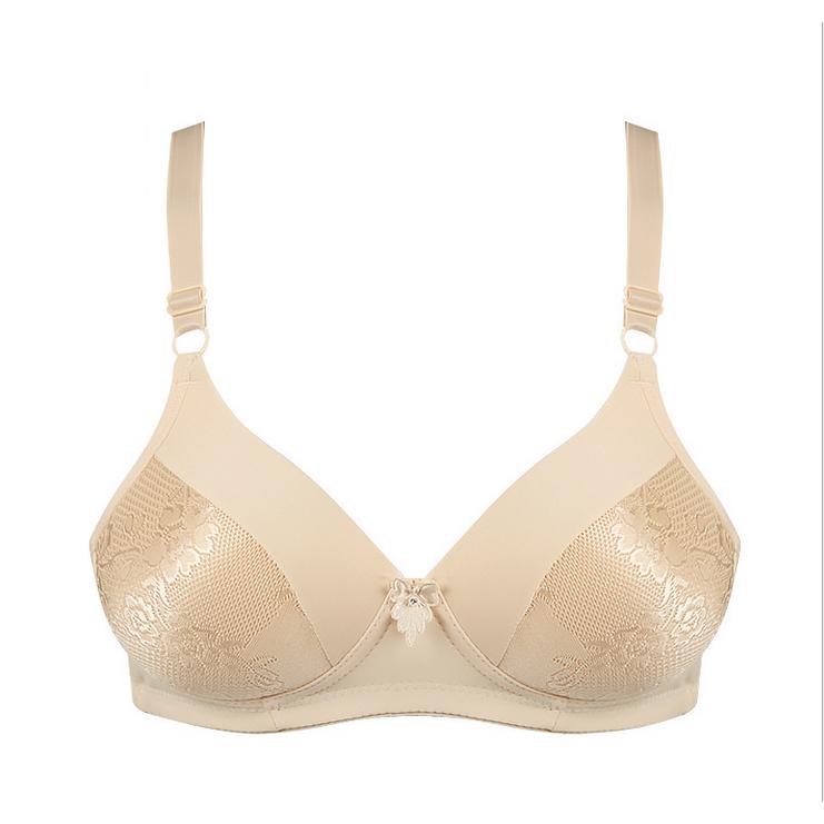 Basic daily used wireless bra size L@ 36 cup B/C, Women's Fashion, New  Undergarments & Loungewear on Carousell