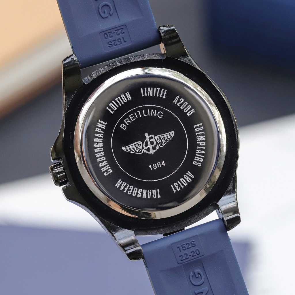 Breitling a2000 exemplairs ab0131 hotsell