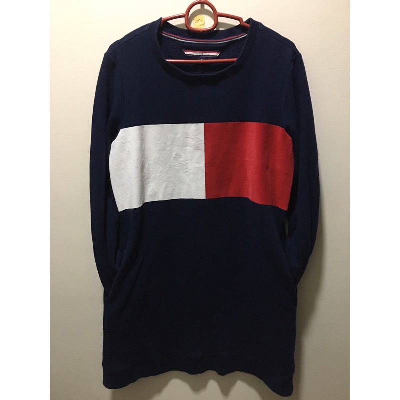 Tommy hilfiger sweater clearance big logo