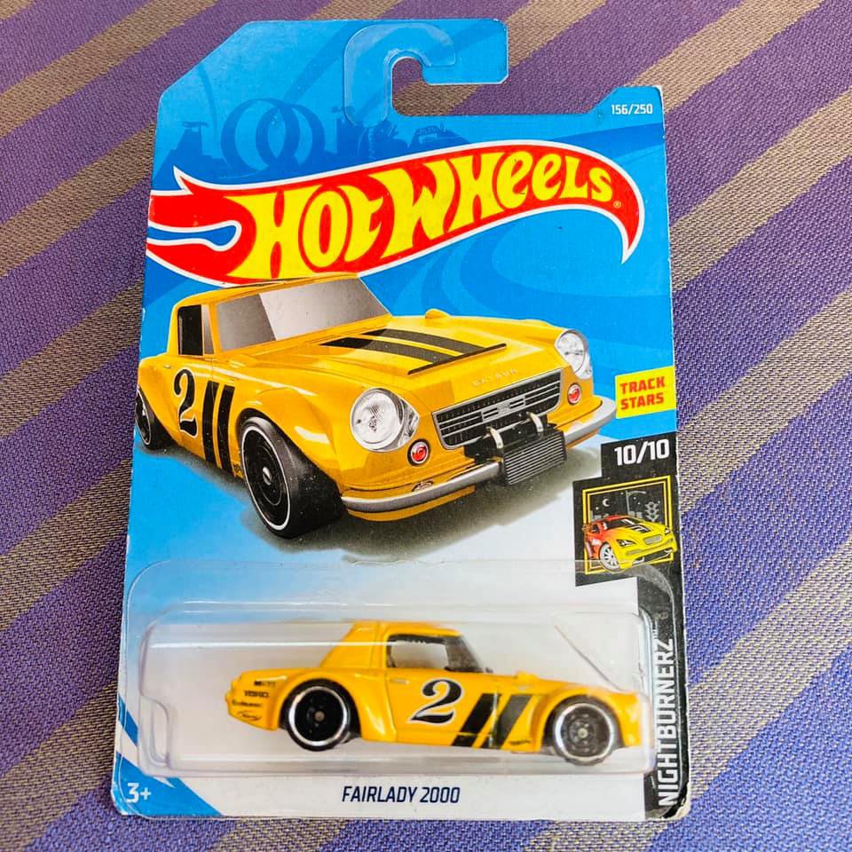 Nissan fairlady cheap 2000 hot wheels