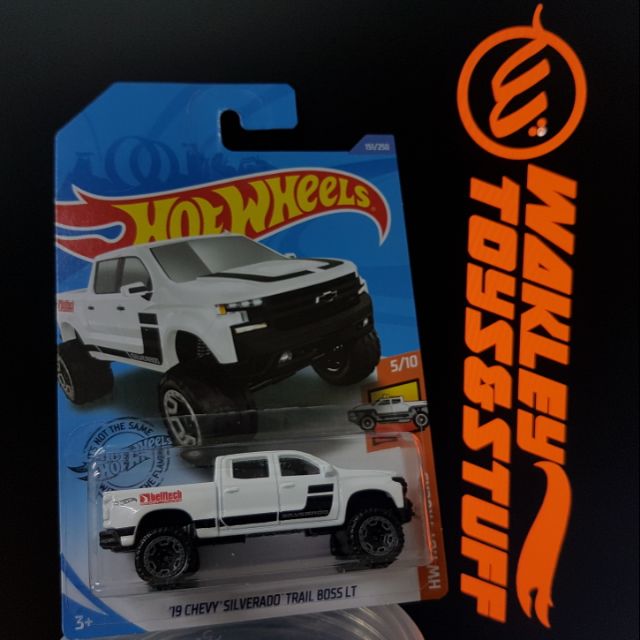 Hot Wheels HW HOT TRUCKS BELLTECH '19 CHEVY SILVERADO TRAIL BOSS LT ...