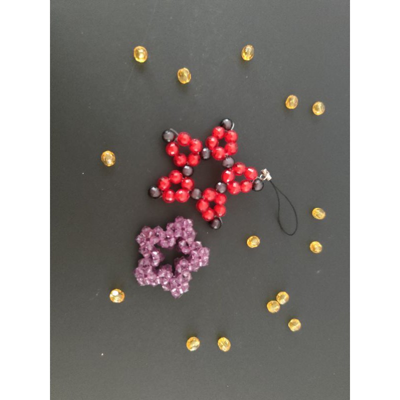 Handmade star 🌟 | red star 🌟| purple star 🌟 [Charms • Made by beads ...