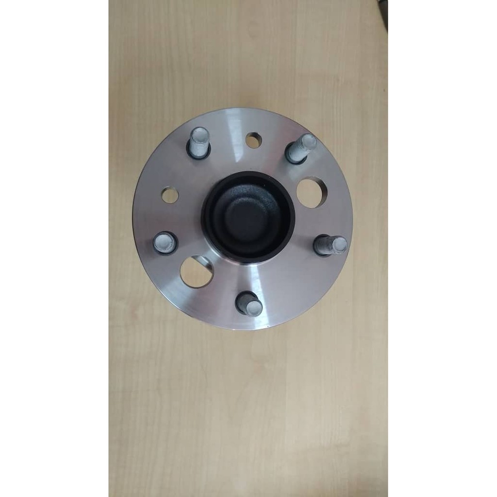 Toyota Camry ACV30 ACV40 REAR WHEEL BEARING HUB WITH SENSOR | Shopee ...