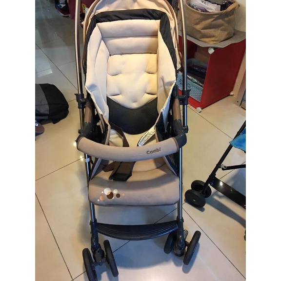 Combi baby best sale urban walker