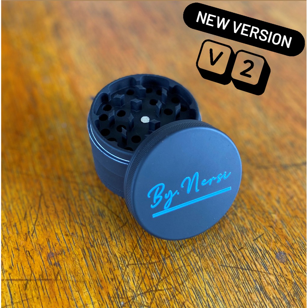 MYSTE XXXL Setaccio Extra Large Con Accessori – Grinder 63mm, Vasetto Vetro UV 500ml, Vassoio Rolling 27x16cm E Stashbox Antiodore Con Serratura