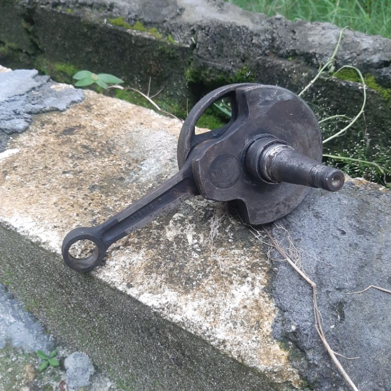 Original excel as vespa Crutch as Pendulum as Crutch vespa excel