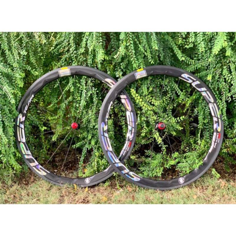 Superteam 2024 raceline wheelset