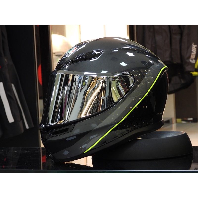 adult speed flex football helmet Riddell SpeedFlex ADULT Helmet