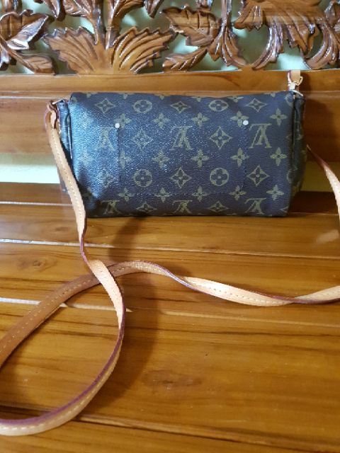 Louis Vuitton Sling Bag Lelaki - Jual Beg bundle jenamo