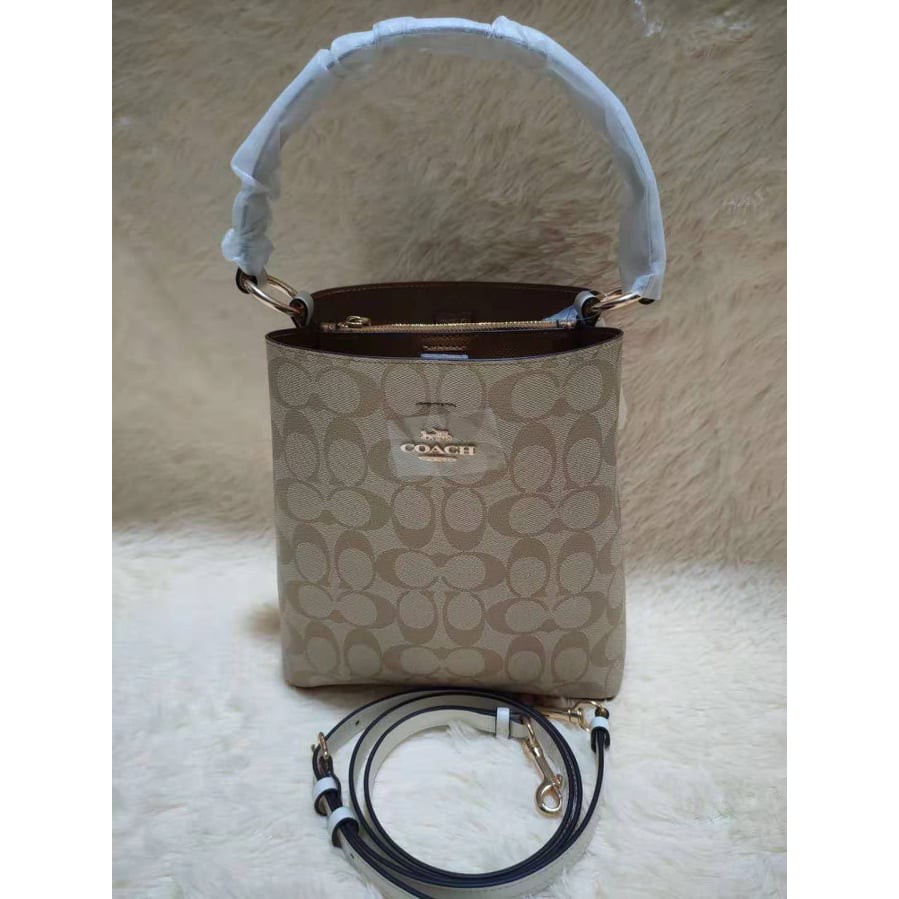  Customer reviews: COACH SMALL TOWN BUCKET BAG IN SIGNATURE  CANVAS, 2312 (IM/Khaki Chalk/Wine)