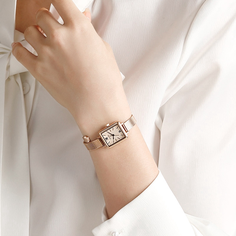 Gold Watch Women