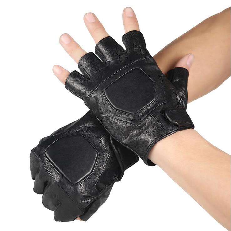 Half gloves for store motorcycle