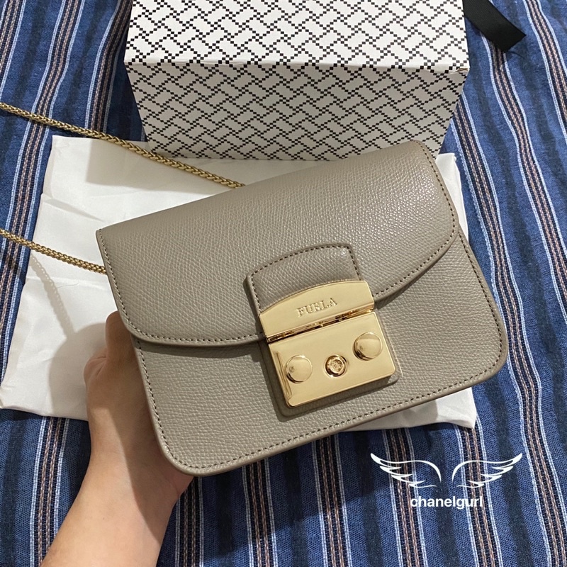 Auth Furla Metropolis Mini Chain Bag Grey Shopee Malaysia