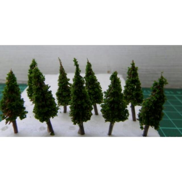 Miniature 4.5 cm pine tree | Shopee Malaysia