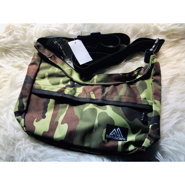Gregory camo sling bag hotsell