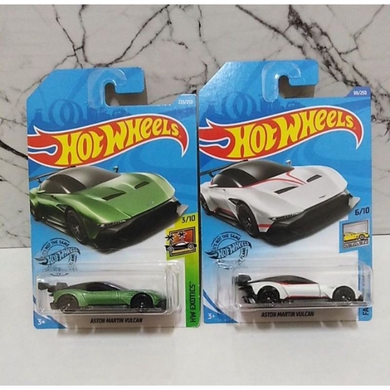 Hot wheels 2019 hot sale aston martin vulcan