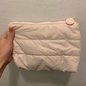 Rare Beauty - Puffy Makeup Bag