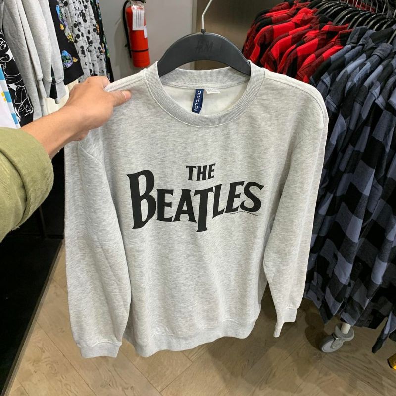 The Beatles Original Crewneck Sweater H m M SWEATER CREWNECK THE BEATLES ORIGINAL H M Shopee Malaysia