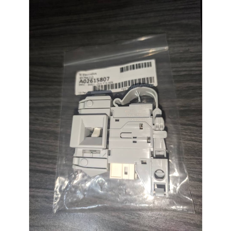 ELECTROLUX DOOR LOCK SWITCH A02615807 Shopee Malaysia
