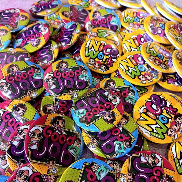 [Readystock] Pin Button Badge 44mm Rewards murid Gift | Shopee Malaysia