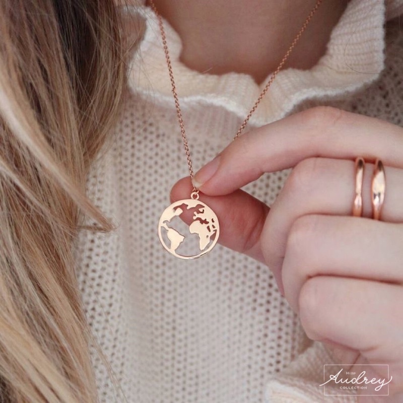 Rose gold hot sale world necklace