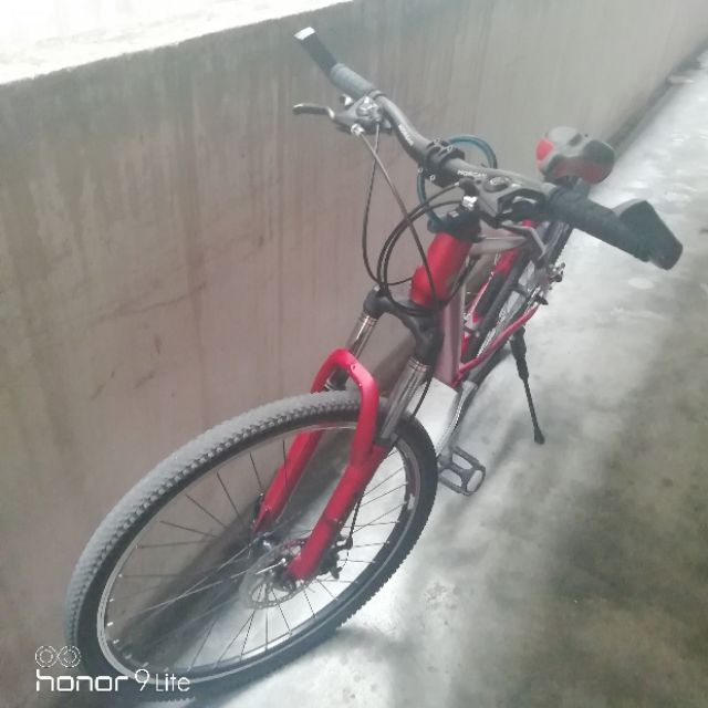 Basikal second hand untuk di lepaskan Shopee Malaysia