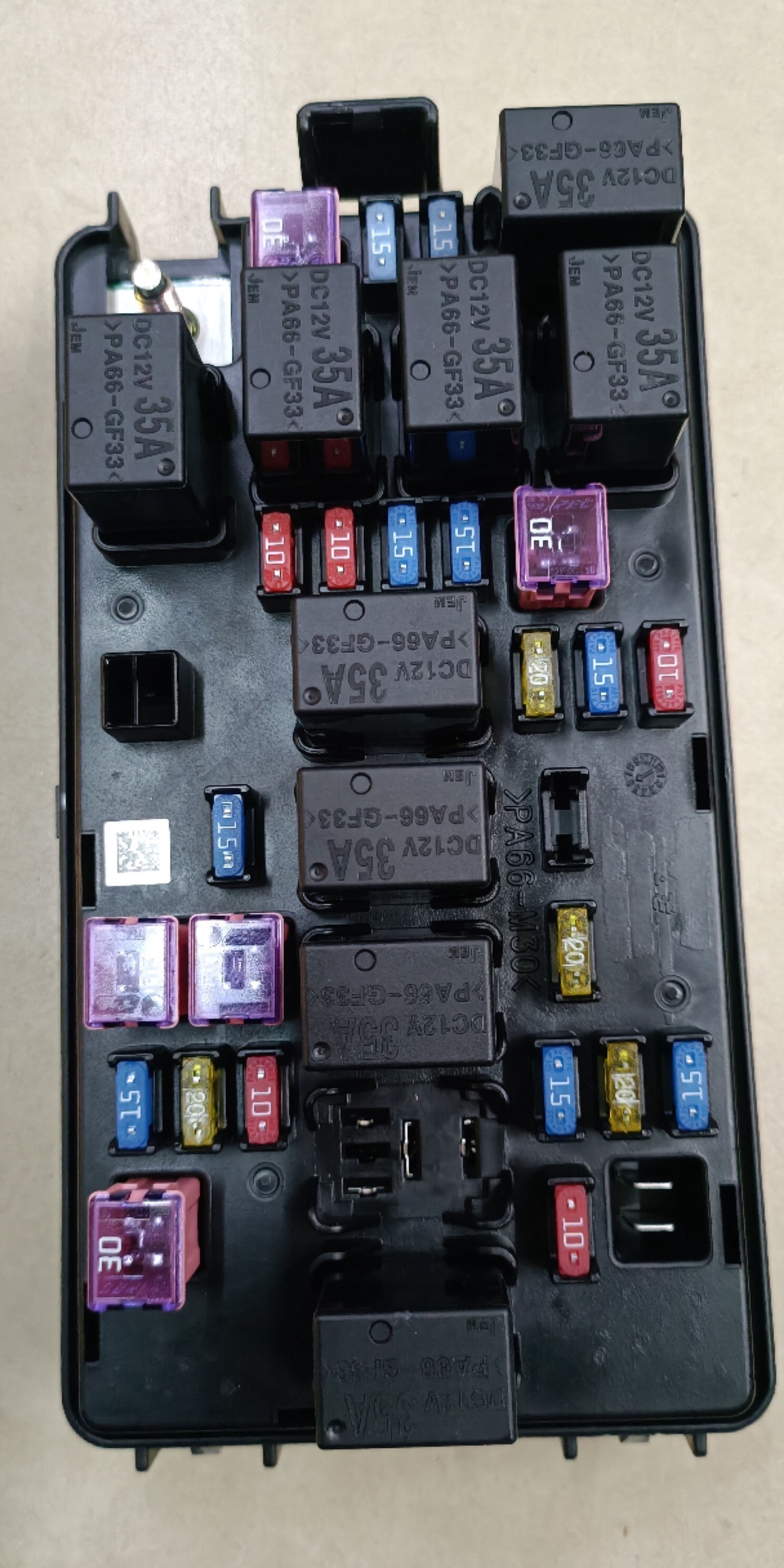 PROTON SAGA BLM FL FLX SAGA VVT FUSE BOX WITH RELAY FUSE MAIN FUSE FULL