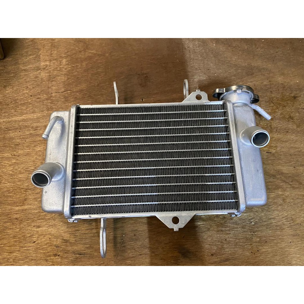 LC135 WATER TANK RADIATOR TANGKI AIR (STD) | Shopee Malaysia