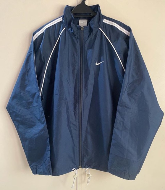 VINTAGE NIKE WINDBREAKER Shopee Malaysia