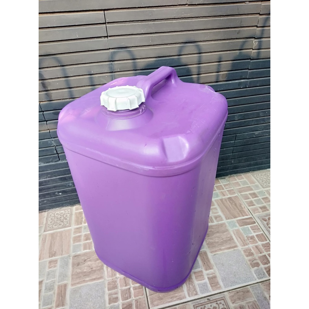 Used 30 LITER Jerry Cans With Thick Material Boxes/30 LITER Jerry Cans/JIRIKEN/Jerry Cans