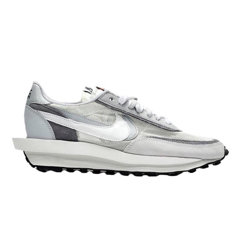 Nike sacai discount price malaysia